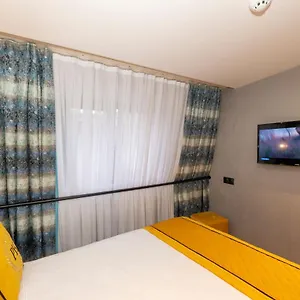 فندق Peri Taksim